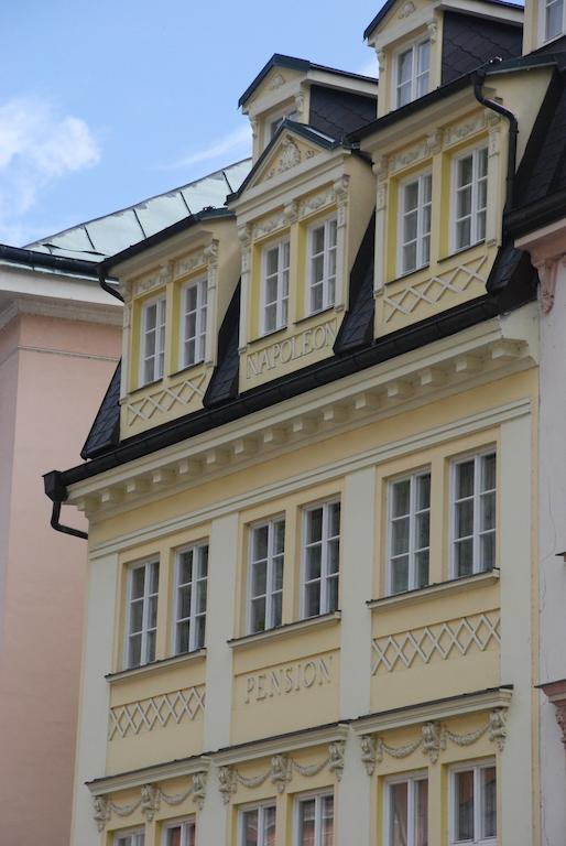 Pension Napoleon Karlsbad Exteriör bild